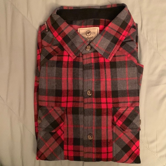 Brand new, never even unfolded. Flannel shirt - Picture 1 of 3